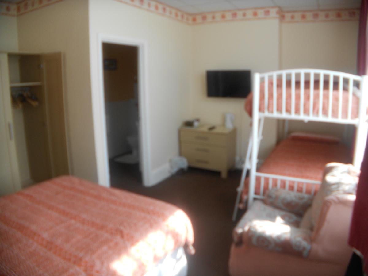 St Annes Bed and Breakfast Great Yarmouth Exteriör bild