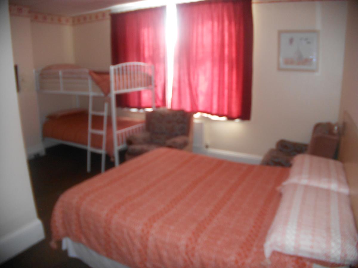 St Annes Bed and Breakfast Great Yarmouth Exteriör bild